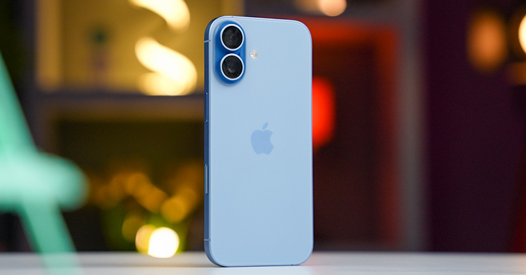 iPhone 17 review: Skip the Pro, get this instead