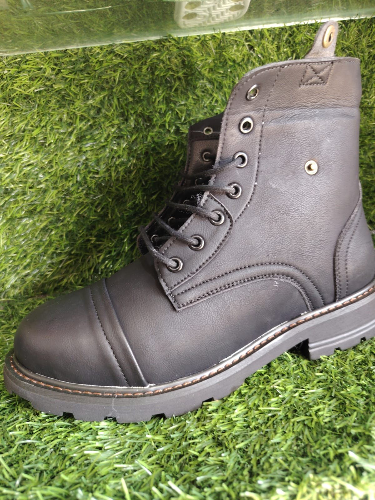 Harley Davidson Inspired Leather Boot - New, Rs 200 OFF