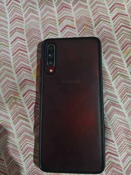 Samsung galaxy a70s  6/128 ram gaming ra camera both ramro xan