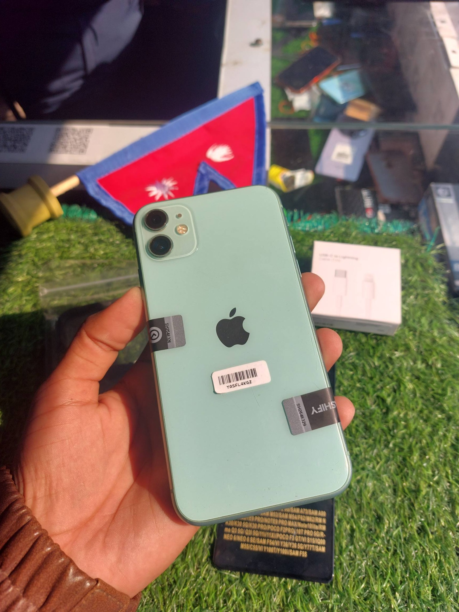 Iphone 11 128 GB 100 BH battery changed 27500