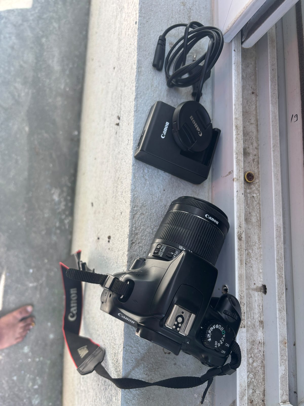 Canon DSLR Camera with 18-55mm Zoom Lens