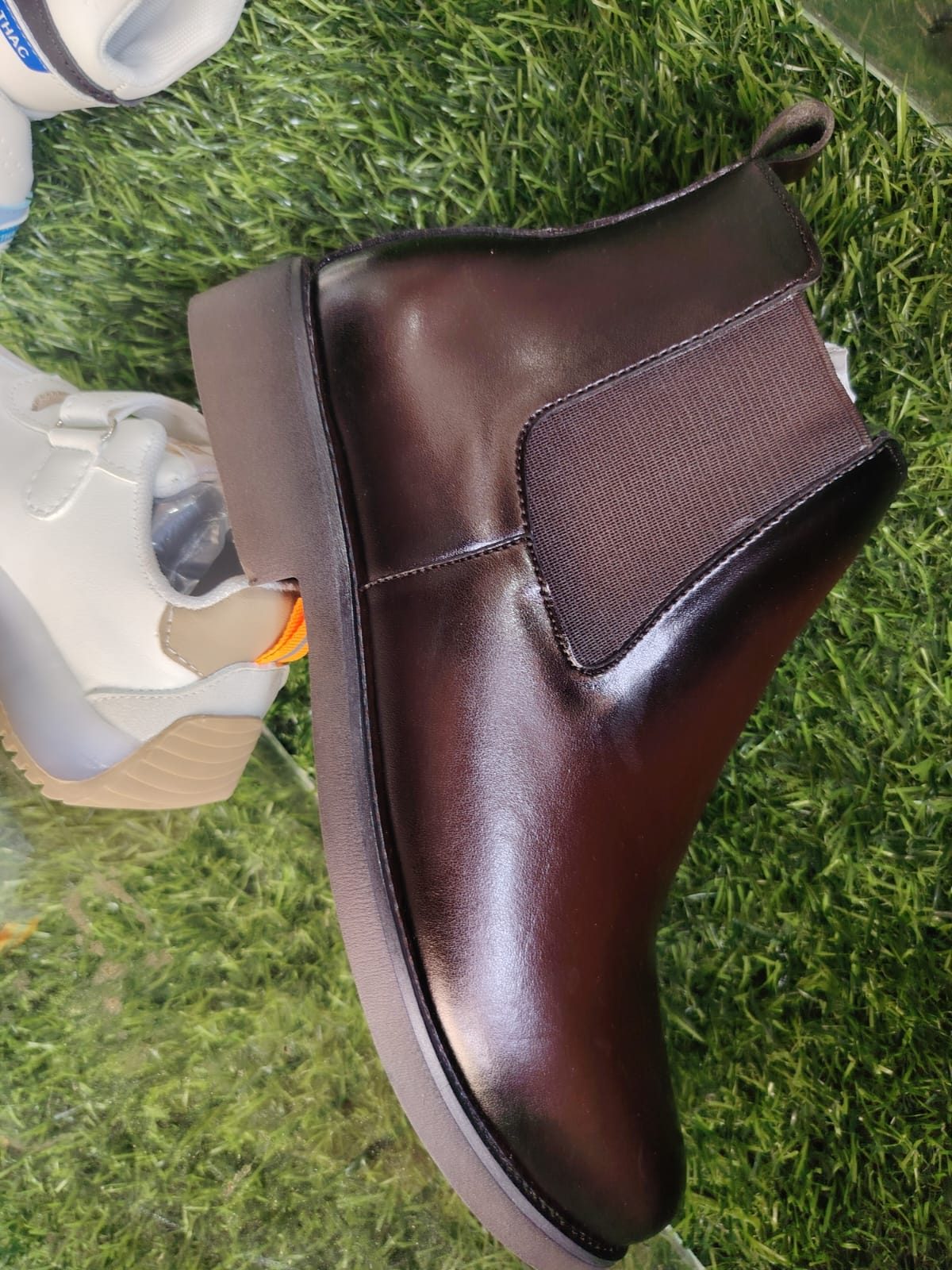 Chelsea Boot - New, Rs 200 OFF