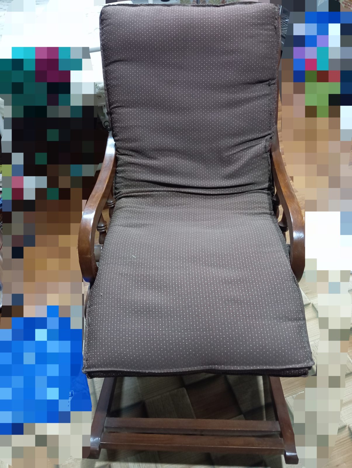 Comfortable Solid Wooden Rocking Chair