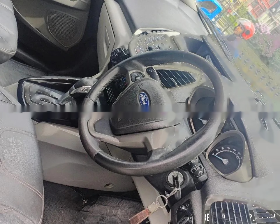 Automatic FordEcosport titanium 2015 model on sale