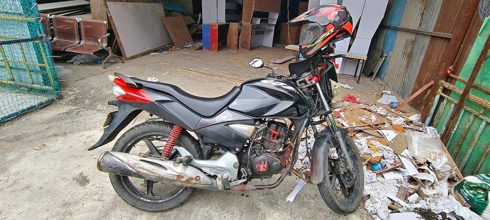 Hero Honda CBZ Xtreme Motorcycle - Good Running Condition